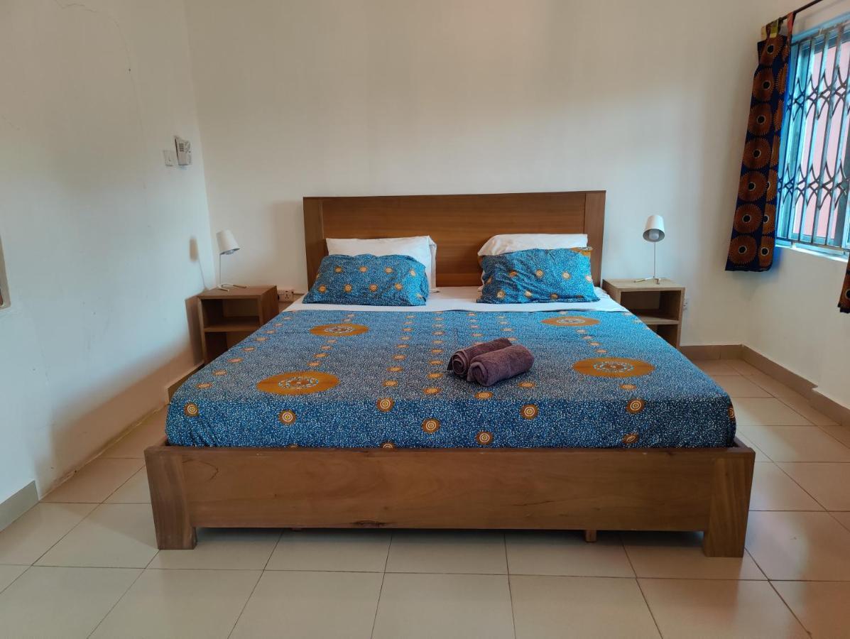 Tumi Hostel Kumasi Luaran gambar